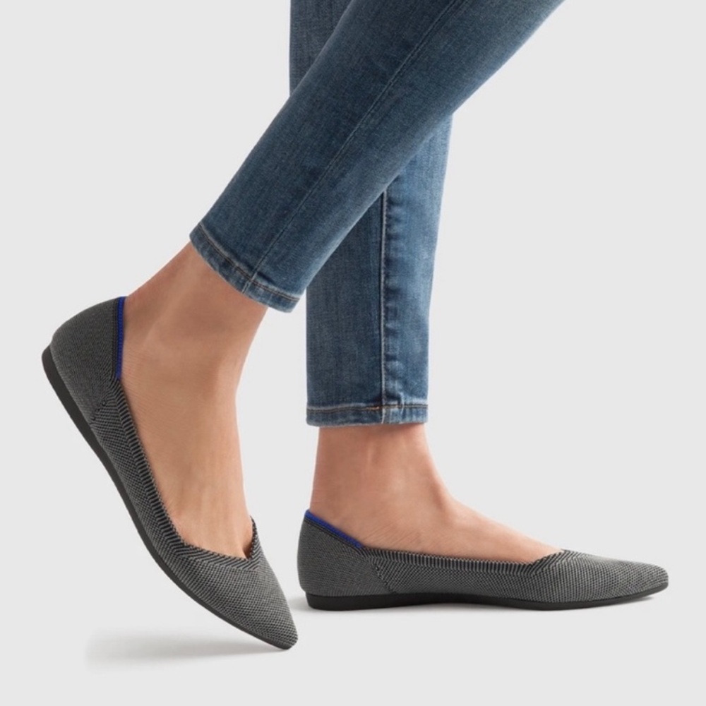Rothys Pointe Flats Size 7.5